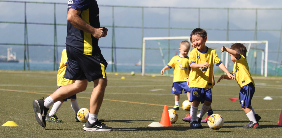 Football classes for under 5yo all over Hong Kong